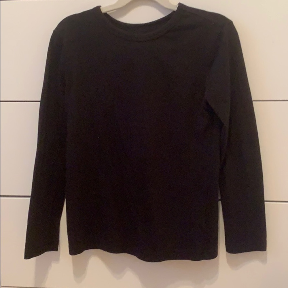 Black long sleeve shirt
